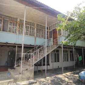 In Sheki 193.0 m² house with 6.0 rooms is for sale - Image 3
