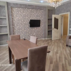 In Baku 106.0 m² apartment is for rent - Image 4