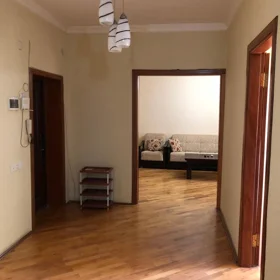 In Baku 65.0 m² apartment is for rent - Image 3