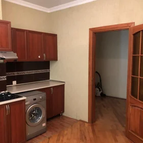In Baku 65.0 m² apartment is for rent - Image 5