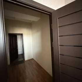 In Khirdalan 76.0 m² apartment is for rent - Image 5