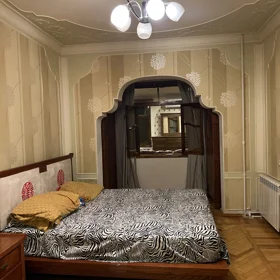 In Baku 130.0 m² apartment is for rent - Image 2