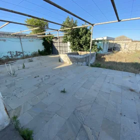 In Baku nan acre land is for sale - Image 3