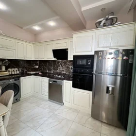 In Baku 78.0 m² apartment is for sale - Image 4