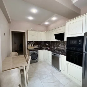 In Baku 78.0 m² apartment is for sale - Image 5