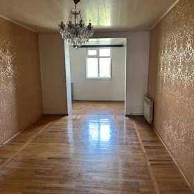 In Baku 60.0 m² apartment is for rent - Image 2