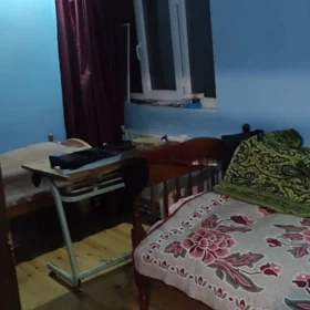 In Baku 70.0 m² house with 2.0 rooms is for rent - Image 2