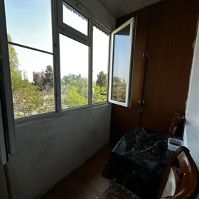 In Baku 75.0 m² apartment is for sale - Image 4