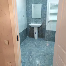 Baku-da 100.0 m2 mənzil kirayə verilir - Şəkil 2