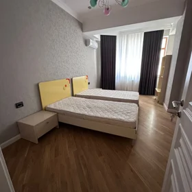 Baku-da 200.0 m2 mənzil kirayə verilir - Şəkil 3