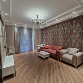 Baku-da 90.0 m2 mənzil kirayə verilir - Şəkil 5