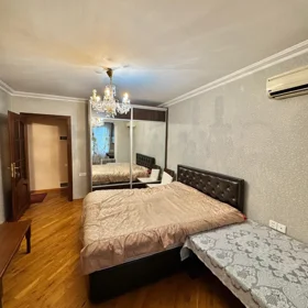 Baku-da 64.0 m2 mənzil kirayə verilir - Şəkil 3