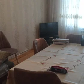In Baku 52.0 m² apartment is for rent - Image 2