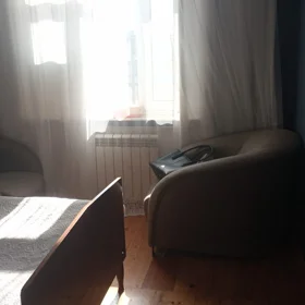 In Baku 52.0 m² apartment is for rent - Image 5