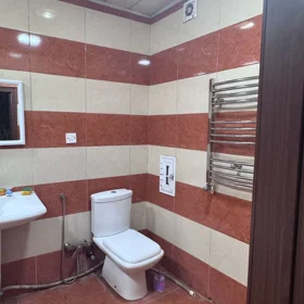 In Baku 100.0 m² apartment is for rent - Image 5
