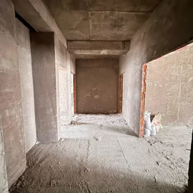 In Baku 134.0 m² apartment is for sale - Image 4