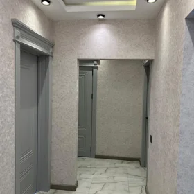 In Baku 98.0 m² apartment is for rent - Image 2
