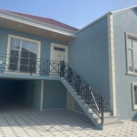 In Baku 160.0 m² house with 4.0 rooms is for sale - Image 4