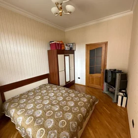 Baku-da 90.0 m2 mənzil satılır - Şəkil 2