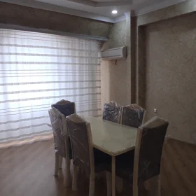 Baku-da 130.0 m2 mənzil kirayə verilir - Şəkil 3
