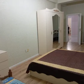 Khirdalan-da 95.0 m2 mənzil kirayə verilir - Şəkil 3