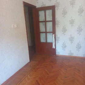 Baku-da 70.0 m2 mənzil kirayə verilir - Şəkil 2