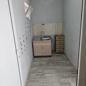 Baku-da 40.0 m2 obyekt kirayə verilir - Şəkil 3