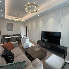 Baku-da 120.0 m2 mənzil kirayə verilir - Şəkil 2