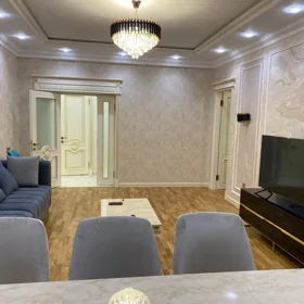 Baku-da 85.0 m2 mənzil kirayə verilir - Şəkil 2