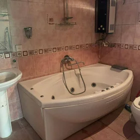 Baku-da 70.0 m2 mənzil kirayə verilir - Şəkil 2