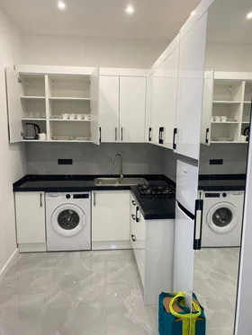 Baku-da 70.0 m2 mənzil kirayə verilir - Şəkil 2