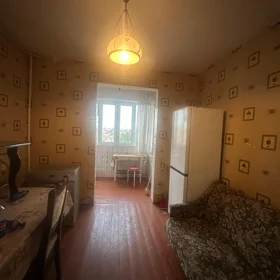 In Baku 80.0 m² apartment is for rent - Image 4