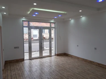 In Ganja 70.0 m² commercial is for rent - Image 3