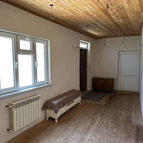 In nan 140.0 m² house with 5.0 rooms is for sale - Image 3