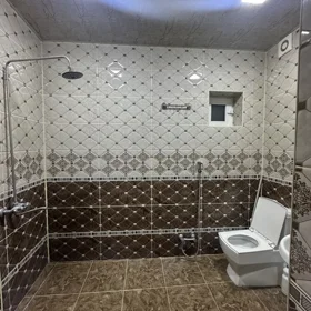In nan 140.0 m² house with 5.0 rooms is for sale - Image 5