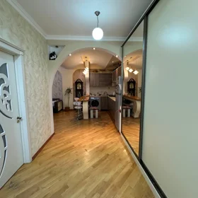 In Baku 84.0 m² apartment is for sale - Image 5