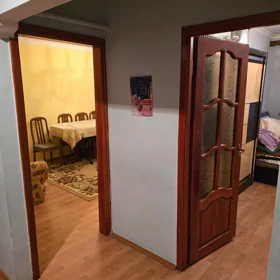 In Baku 70.0 m² apartment is for sale - Image 2