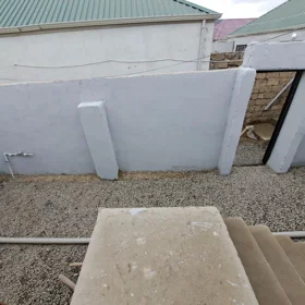In Baku 60.0 m² house with 4.0 rooms is for sale - Image 3