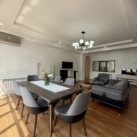 In Baku 100.0 m² apartment is for sale - Image 3