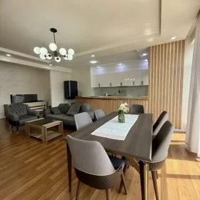 In Baku 100.0 m² apartment is for sale - Image 4