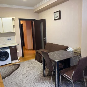 In Baku 131.0 m² apartment is for rent - Image 4