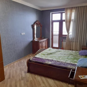 Baku-da 150.0 m2 mənzil kirayə verilir - Şəkil 3