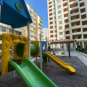 In Baku 105.0 m² apartment is for sale - Image 2