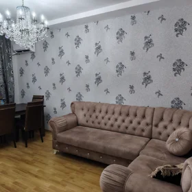 In Baku 65.0 m² apartment is for rent - Image 2