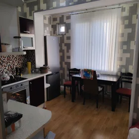 In Baku 65.0 m² apartment is for rent - Image 3