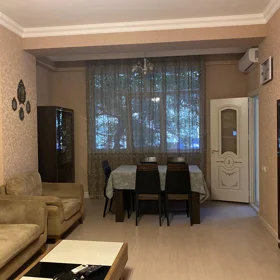 In Baku 70.0 m² apartment is for rent - Image 2