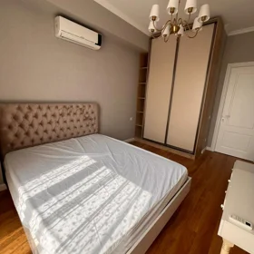 In Baku 75.0 m² apartment is for rent - Image 4