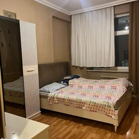 In Baku 80.0 m² apartment is for rent - Image 3
