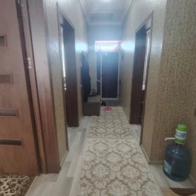 In Baku 65.0 m² house with 3.0 rooms is for sale - Image 2
