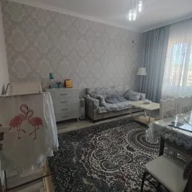 In Baku 65.0 m² house with 3.0 rooms is for sale - Image 4